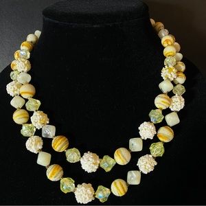 Lucite Confetti Beaded Necklace Vintage